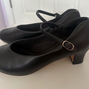 Elegant Black Mary Jane Heels